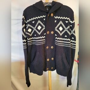 Sokool black white hood long sleeve sweater pockets buttons large